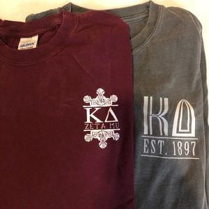 Long sleeve Kappa Delta shirts.